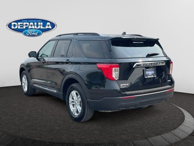 Used 2024 Black Metallic Ford XLT image 4