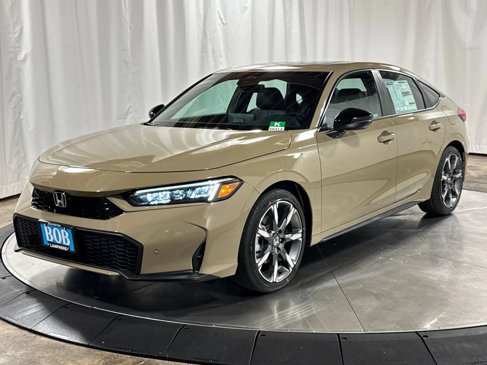 New 2026 Sand Dune Pearl Honda Sport Touring image 1