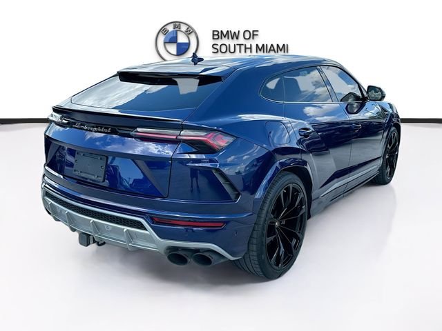 Used 2020 Blue Lamborghini Base image 7