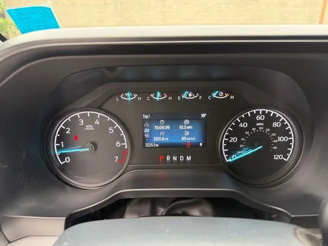 Used 2025 Oxford White Ford XLT image 14