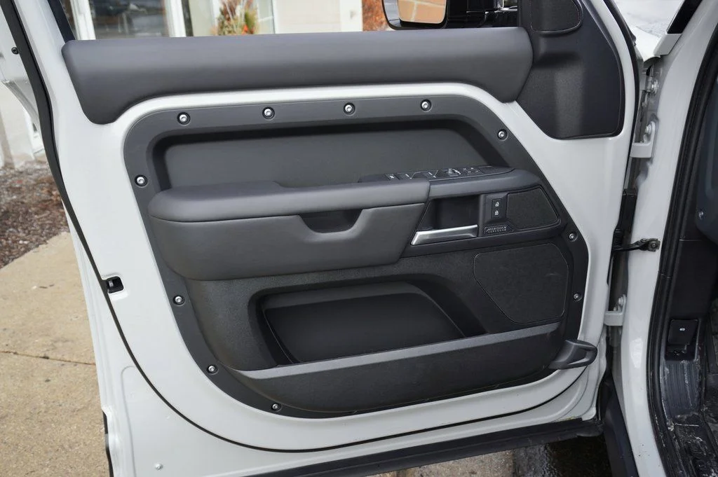 Certified Used 2026 Gray Land Rover X-Dynamic SE image 11