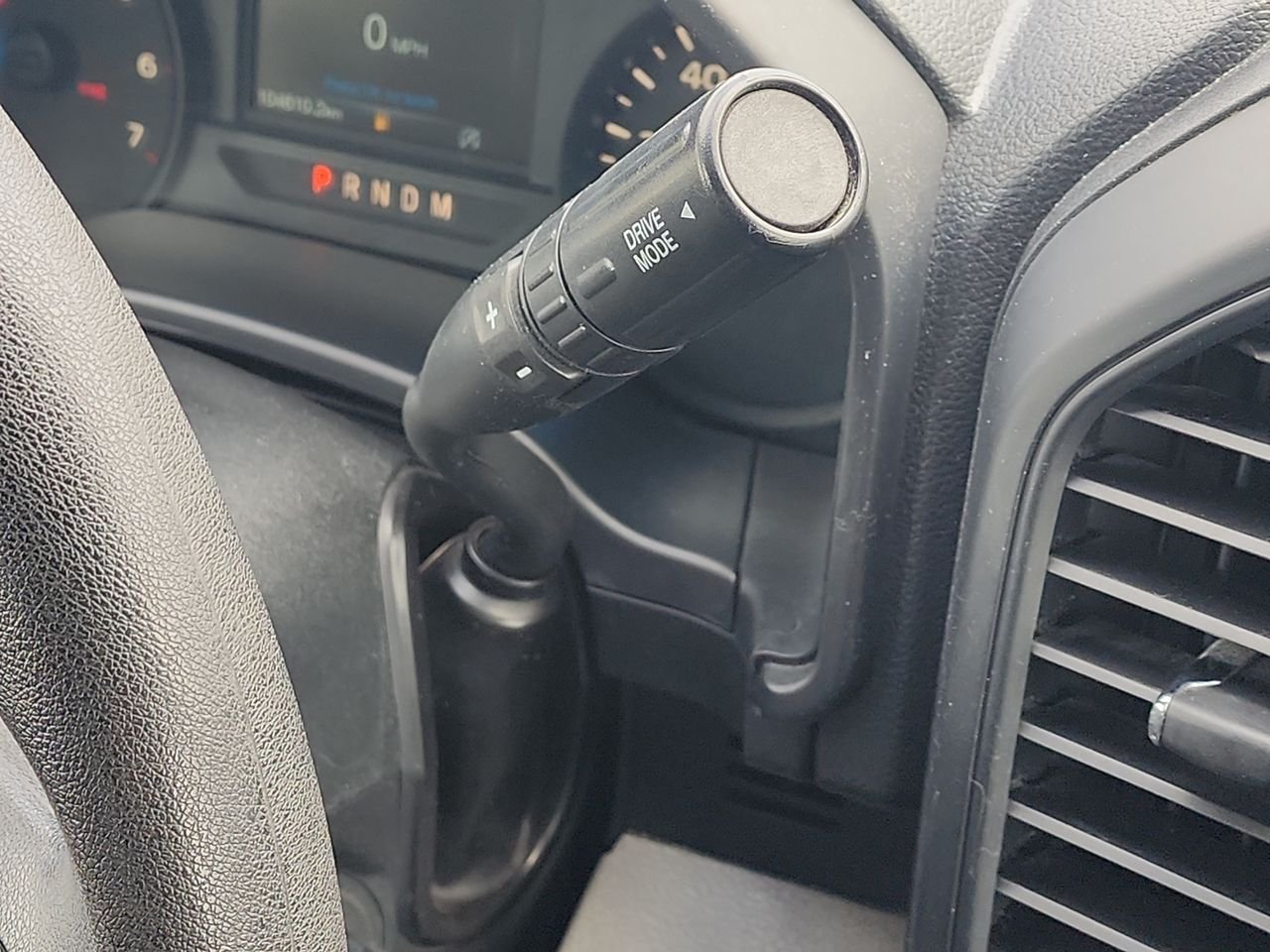 Used 2020 Black Ford XLT image 18