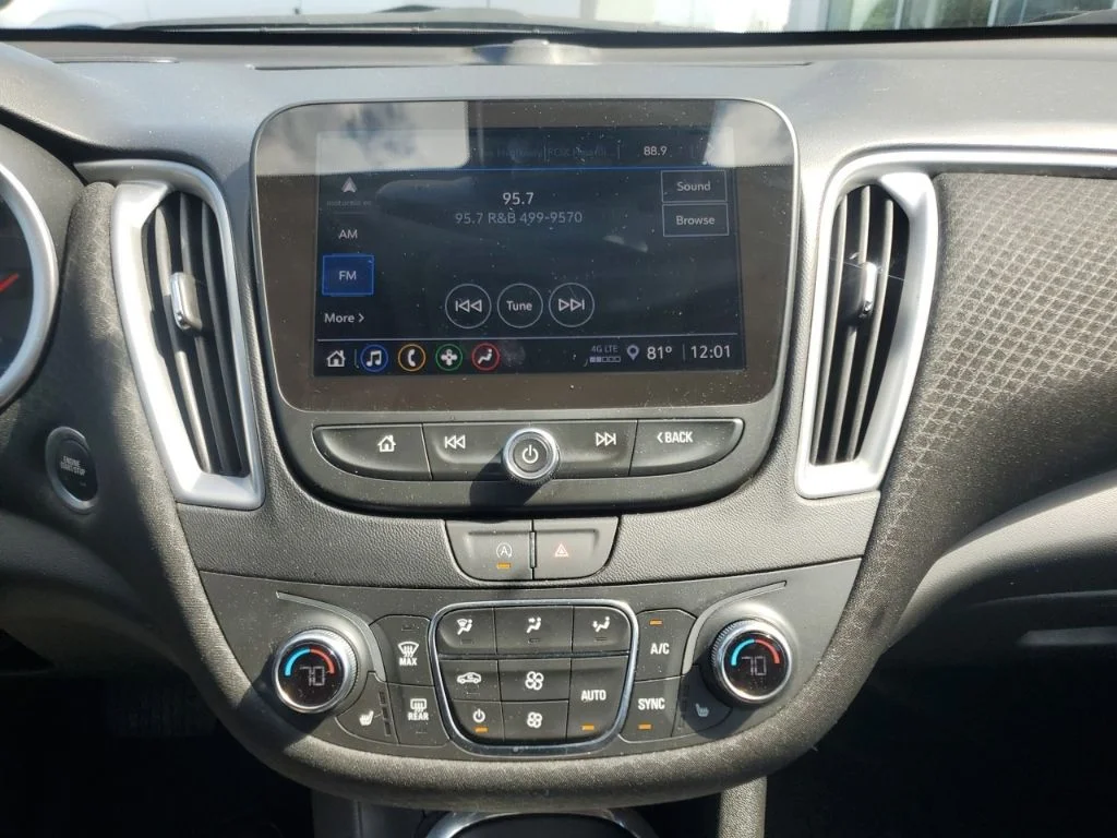 Used 2025 Black Chevrolet LT image 20