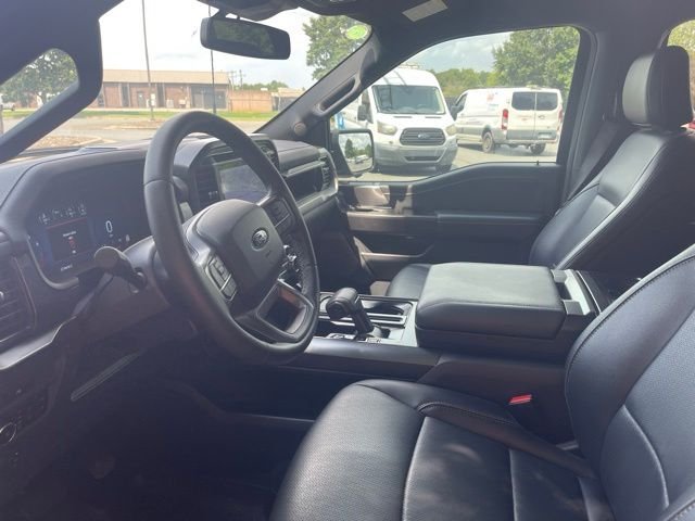 Used 2025 Blue Ford Lariat image 10