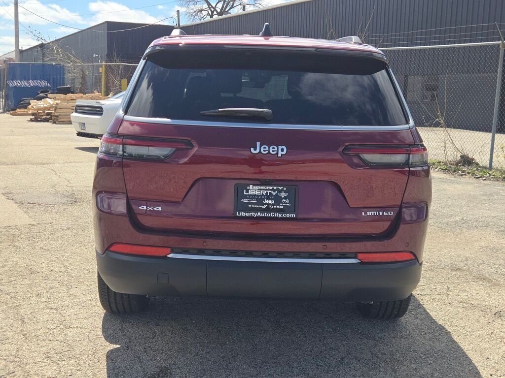 New 2026 Velvet Red Pearl-Coat Exterior Paint Jeep Limited image 14