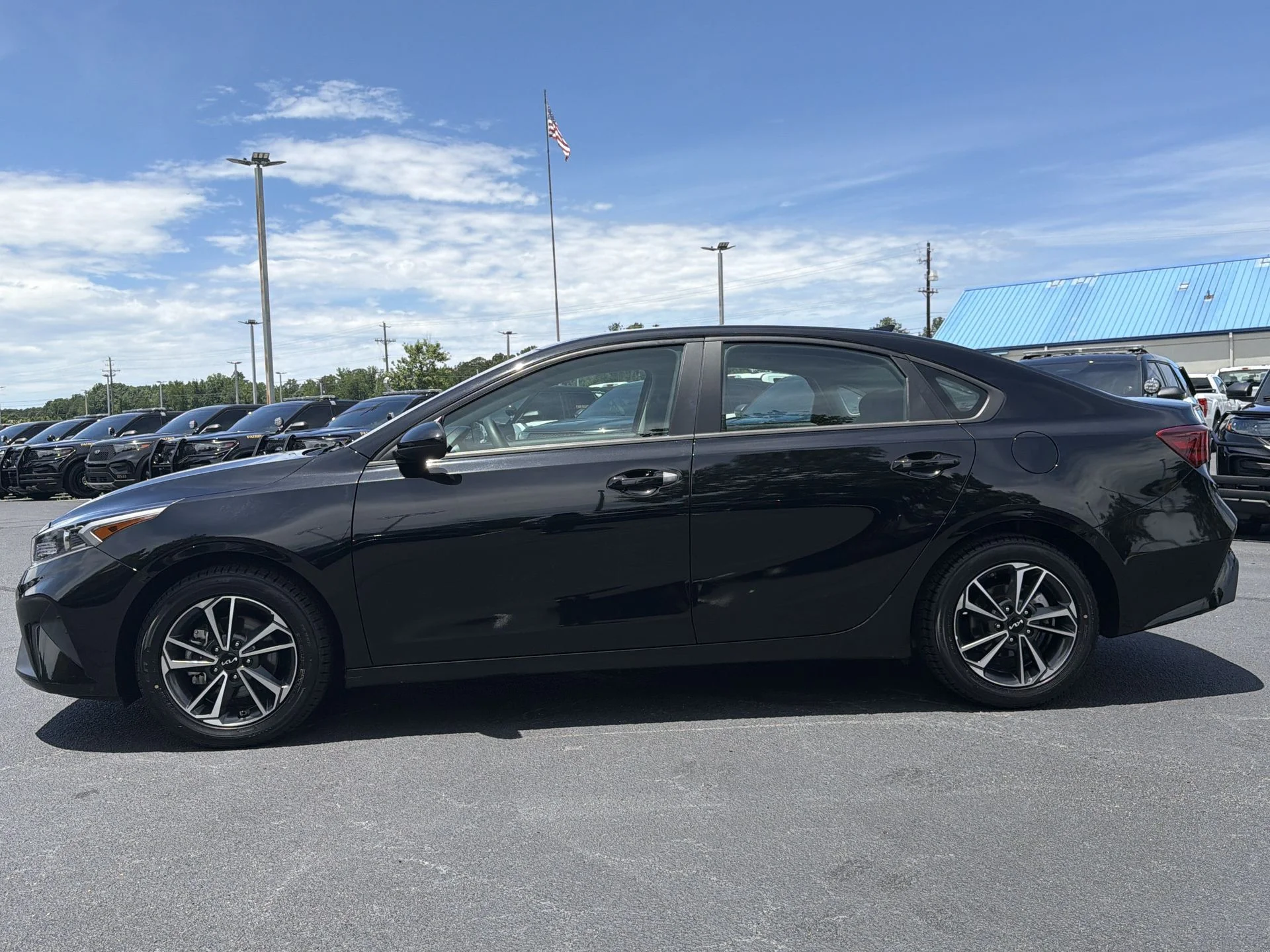 Certified Used 2024 Aurora Black Pearl Kia LXS image 21