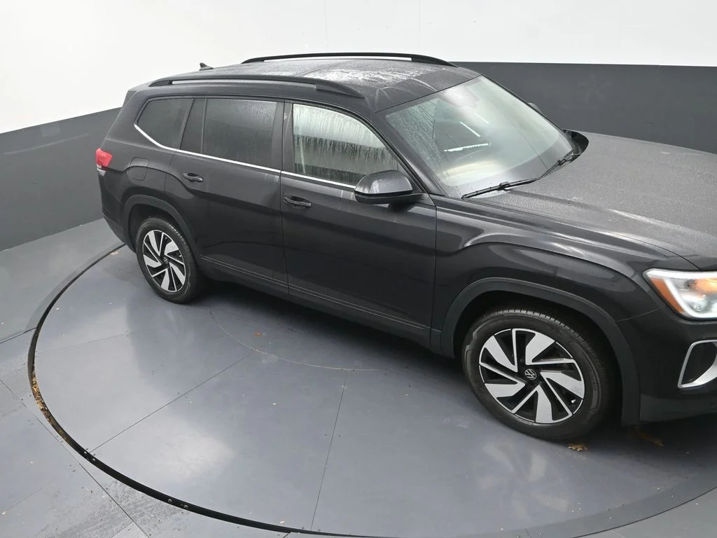 2026 Volkswagen Atlas SE w/Tech - Photo 18