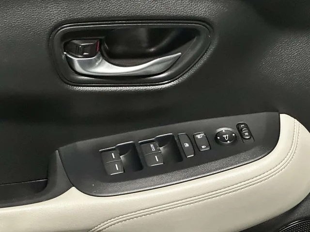 2024 Honda HR-V LX - Photo 12