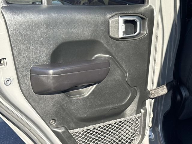 Used 2020 Gray Clearcoat Jeep Sport image 13