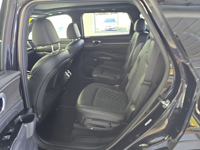 Used 2025 Black Kia X-Line SX Prestige image 10