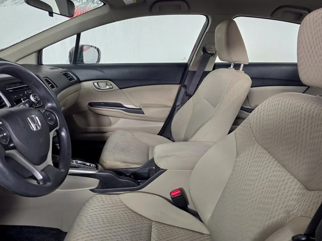 Used 2015 Red Honda LX image 5