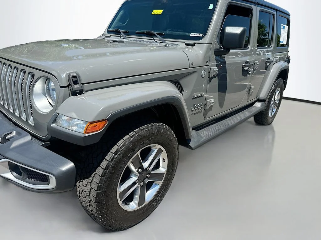 Used 2020 Sting-Gray Clearcoat Jeep Sahara image 3