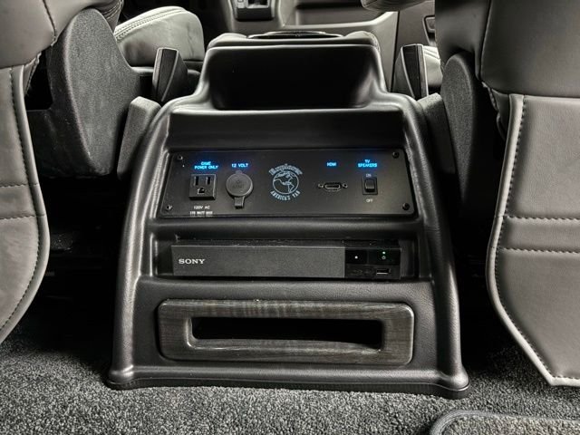 New 2026 Silver Ford Explorer Limited SE image 52