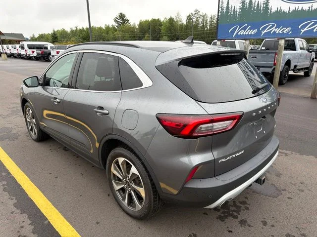 Used 2023 Carbonized Gray Metallic Ford Platinum image 3