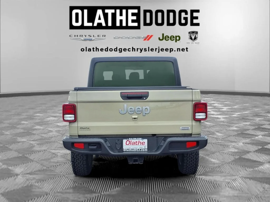 Certified Used 2020 Beige Jeep Overland image 24
