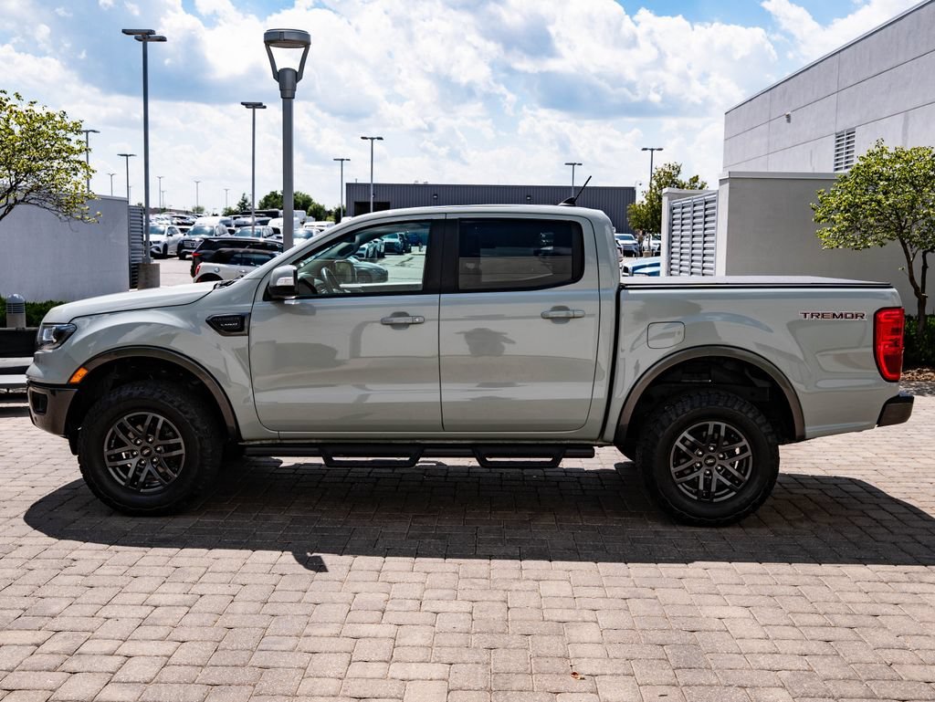 Used 2021 Cactus Gray Ford Lariat image 5