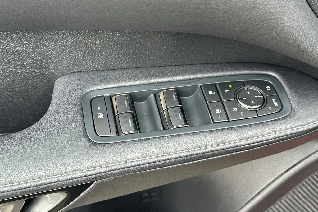 Used 2025 Red Lexus 350h Premium image 12