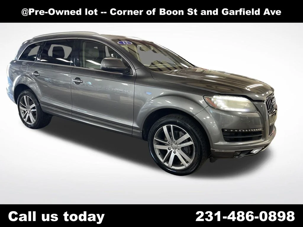 Used 2013  Audi  image 7