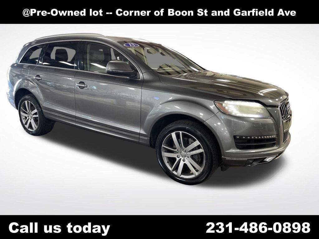 Used 2013  Audi  image 7