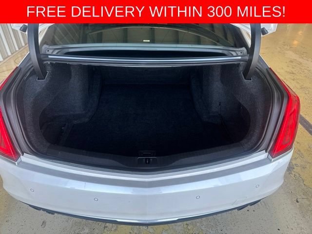 Certified Used 2016 CRYSTAL WHITE TRICOAT Cadillac Luxury AWD image 32