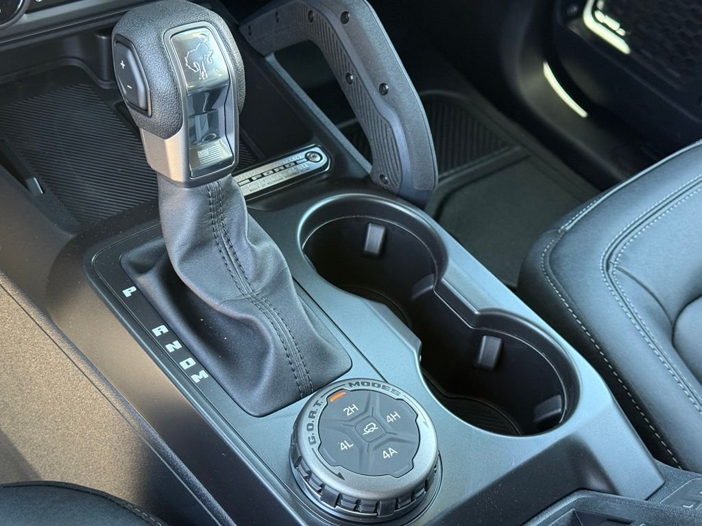 New 2026 Avalanche Gray Ford Badlands® image 14