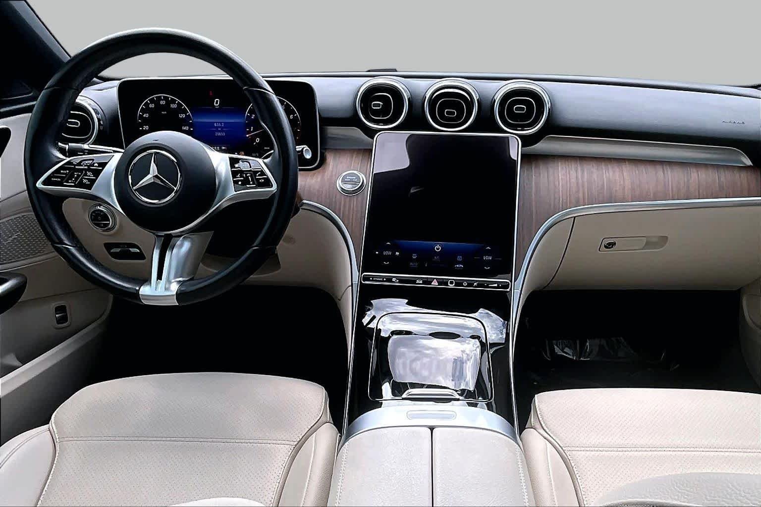 Used 2024 Polar White Mercedes-Benz C 300 image 16