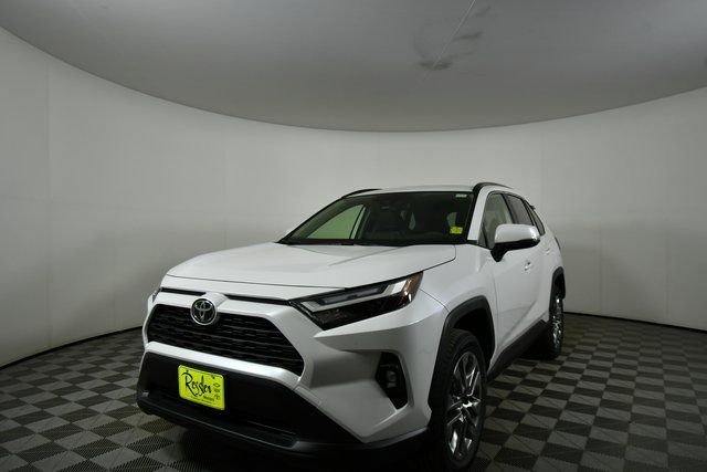 2025 Toyota RAV4 XLE Premium - Photo 6