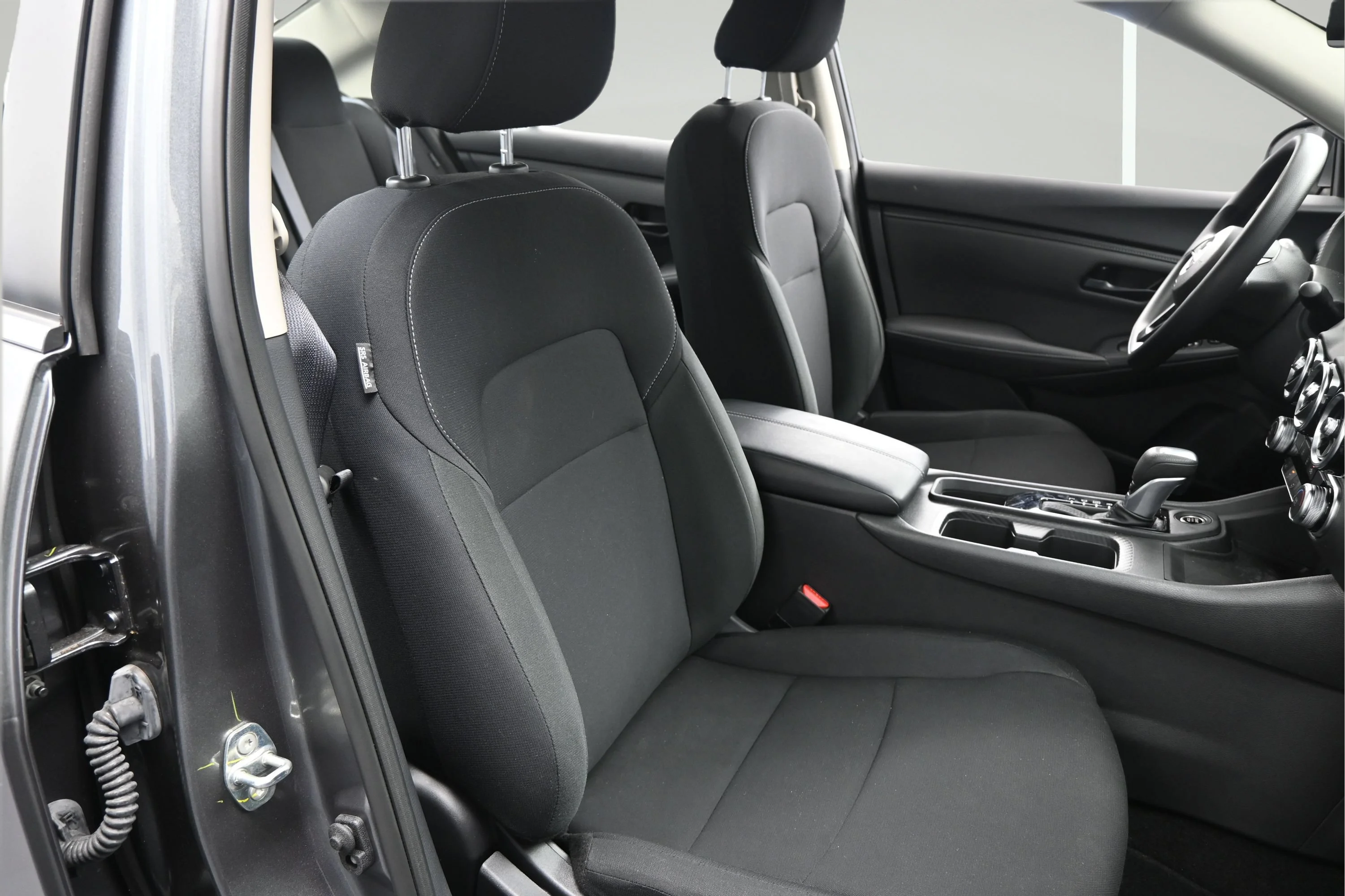 Certified Used 2025 Gun Metallic Nissan S image 14