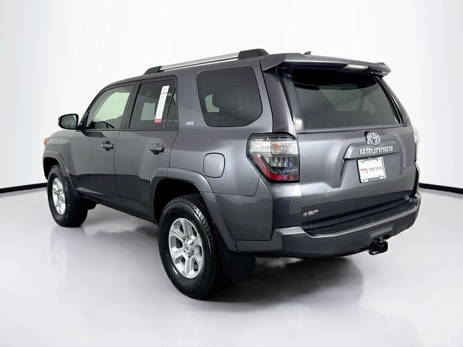 Used 2021 Magnetic Gray Metallic Toyota SR5 image 11
