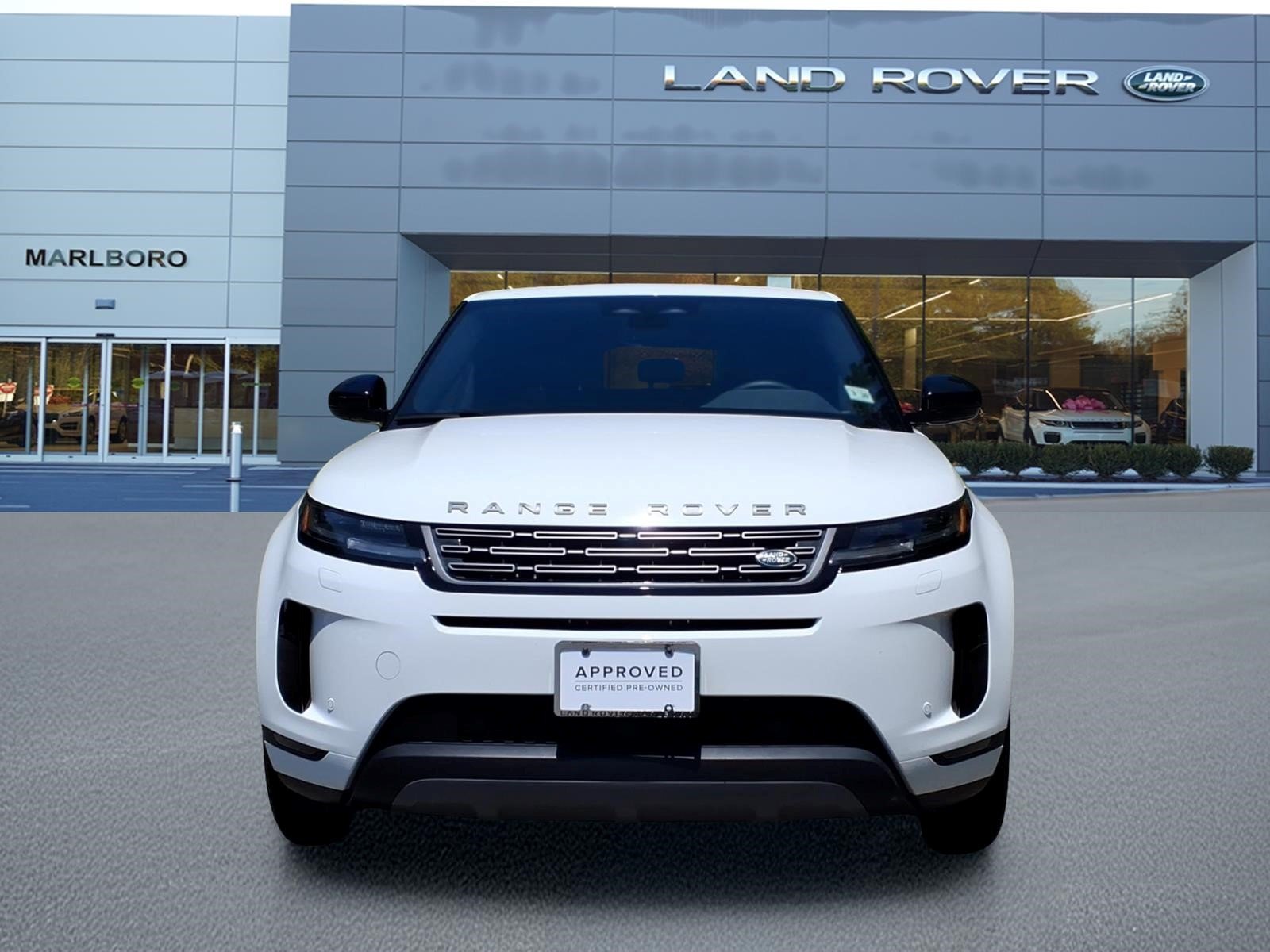 Certified Used 2026 Fuji White Land Rover S image 8