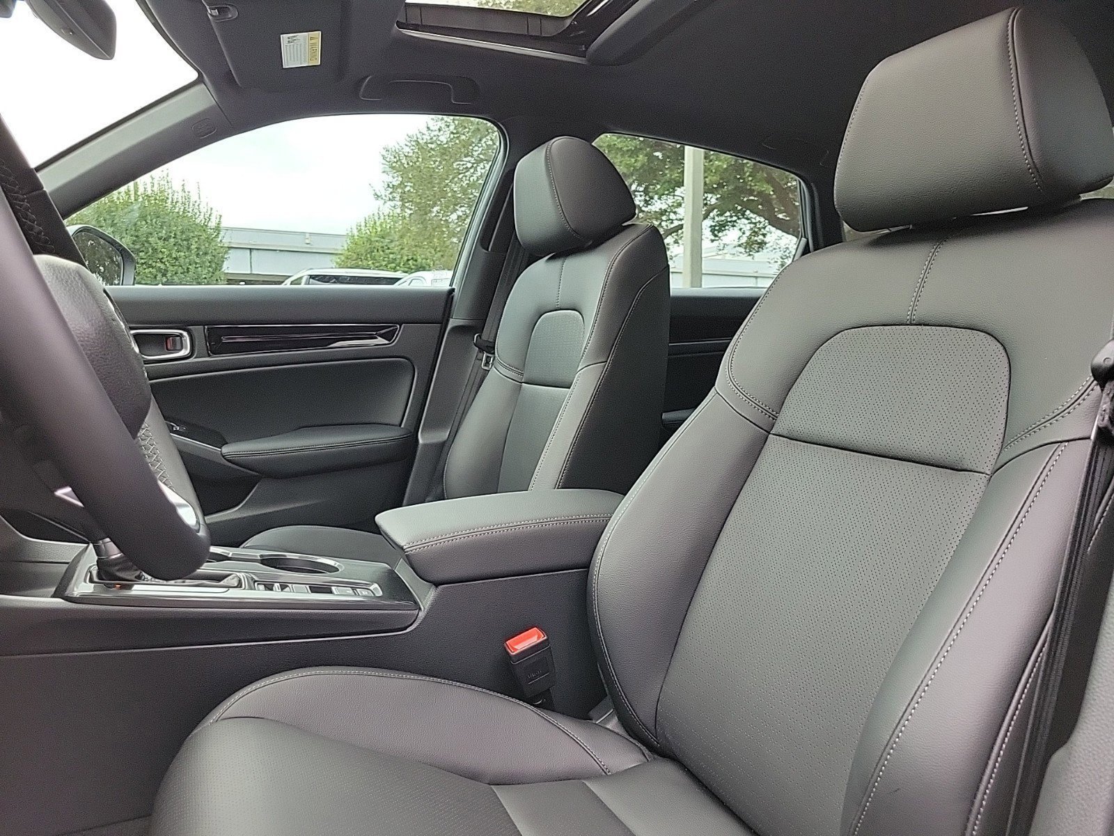 2025 Honda Civic Sport Touring - Photo 19