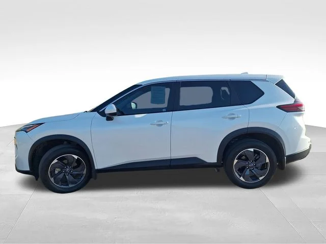Certified Used 2024 White Nissan SV image 5