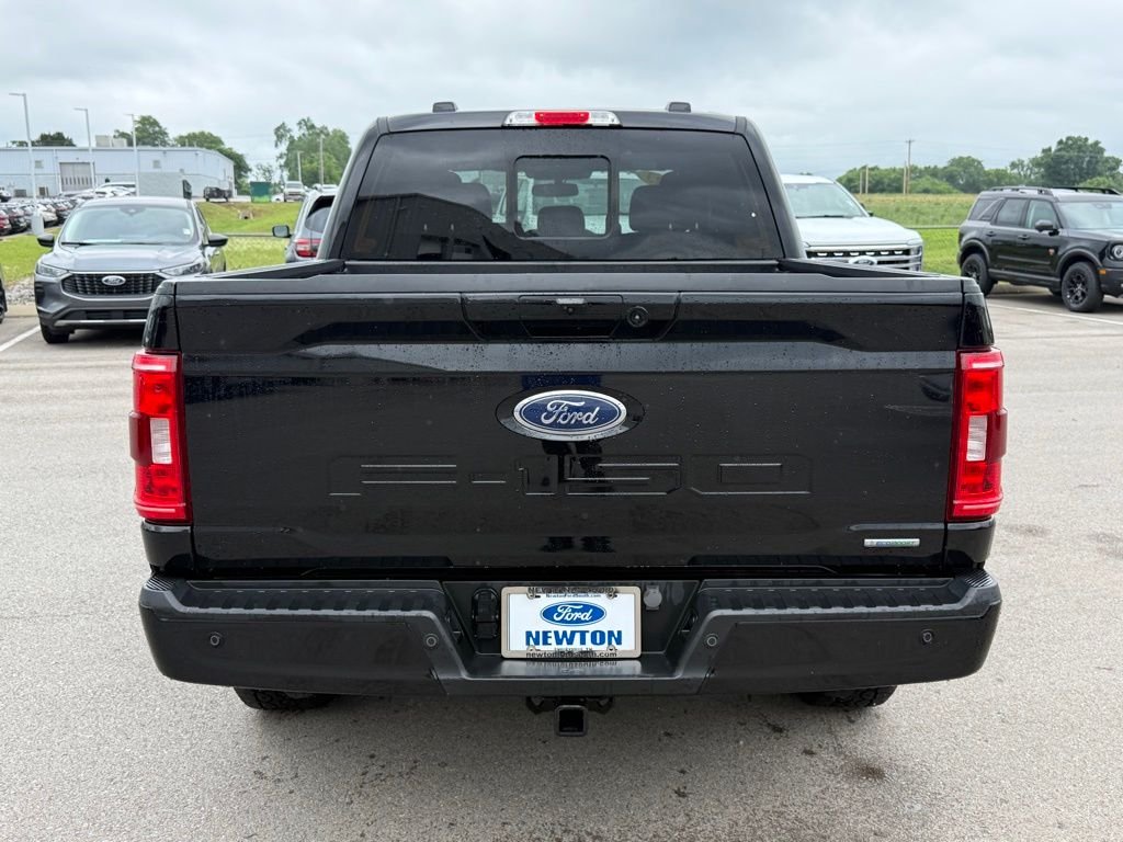 Used 2023 Black Ford XLT image 35