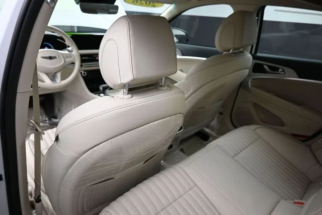 Used 2026 White Genesis 2.5T Prestige image 15