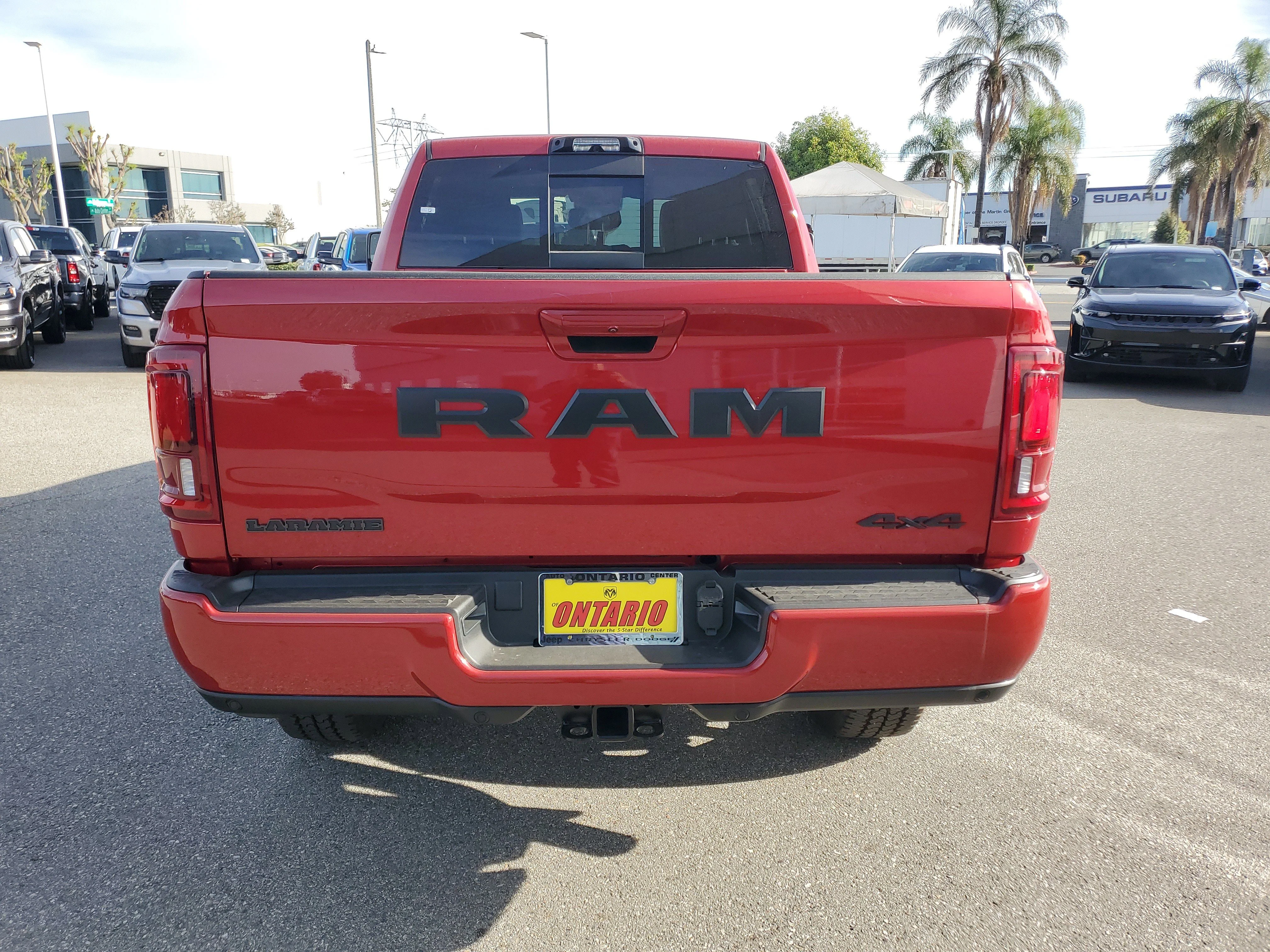 New 2026 Molten Red Pearl-Coat Exterior Paint RAM Laramie image 4