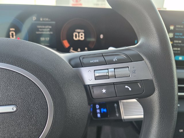 Used 2025 Blue Hyundai SEL image 18