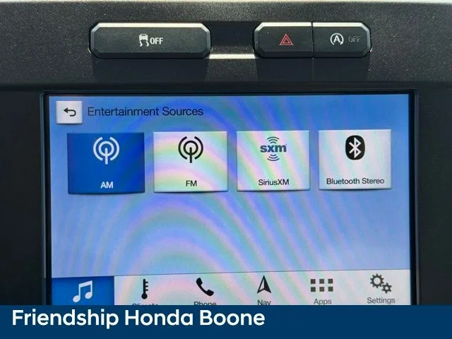 Used 2019 Red Ford Lariat image 26