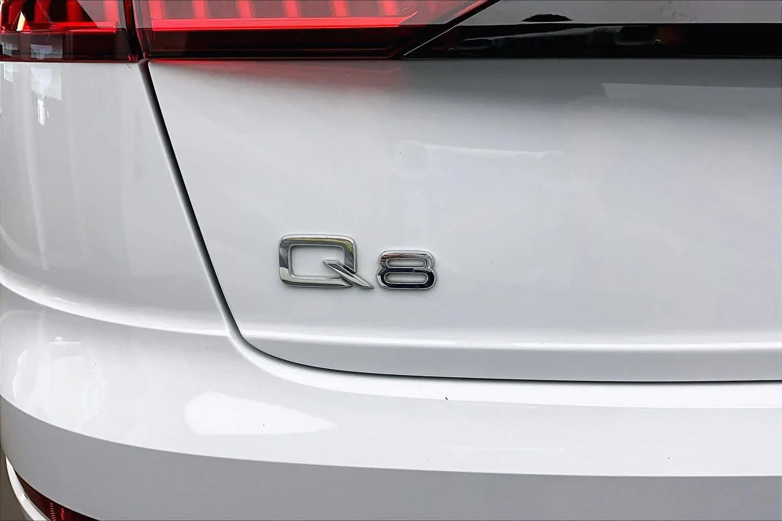 Used 2023 Glacier White Metallic Audi Premium image 33