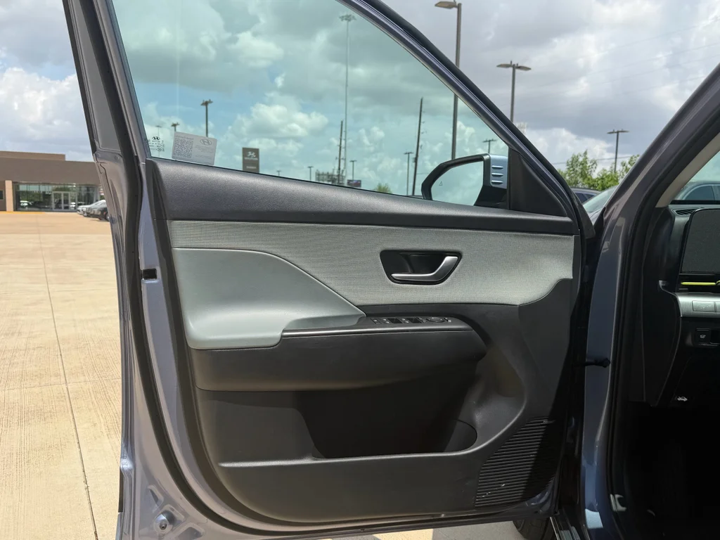 Used 2024 Meta Blue Pearl Hyundai Electric Limited image 13