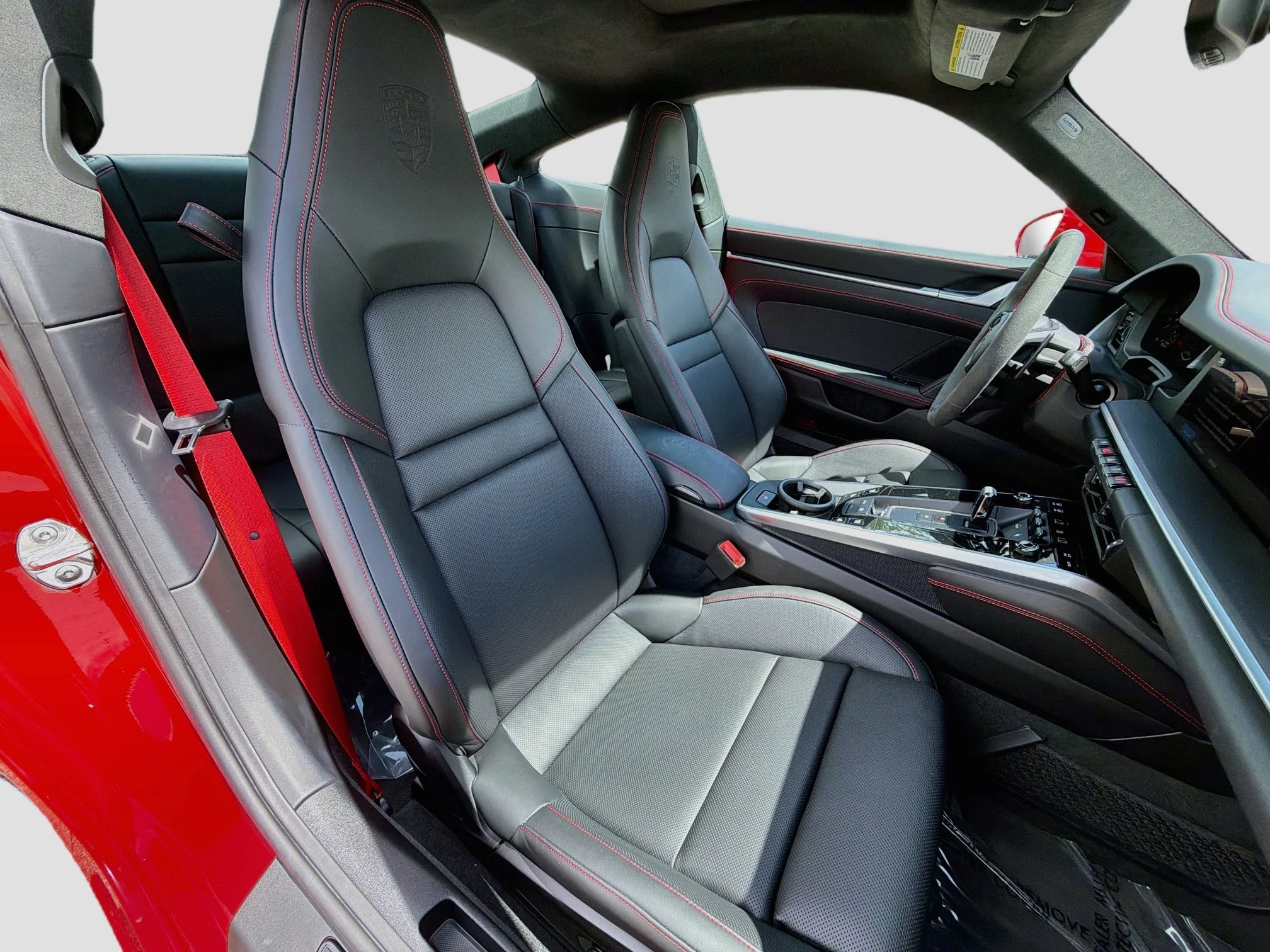2026 Porsche 911 GTS - Photo 14