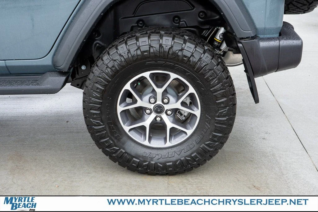 New 2026 Anvil Clear-Coat Exterior Paint Jeep Sport S image 13