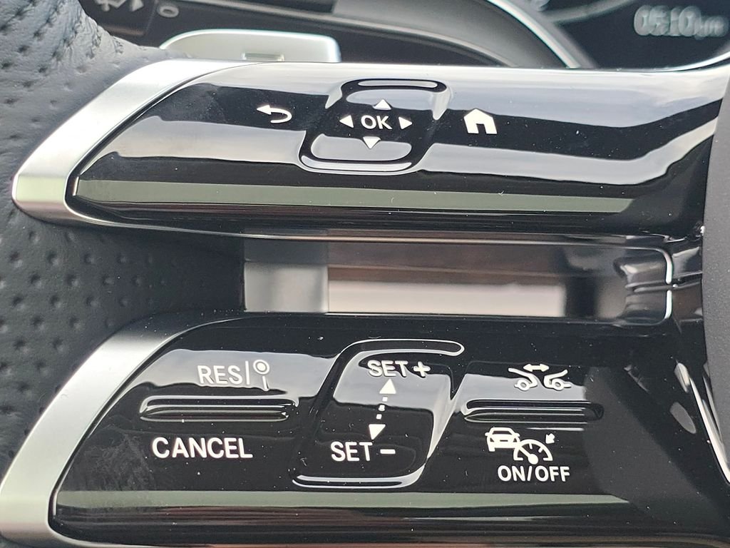 New 2026 Selenite Grey Metallic Mercedes-Benz GLS 450 image 37