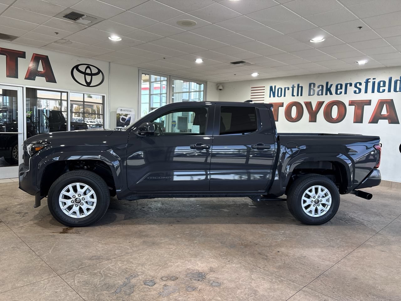 Certified Used 2025 Underground Toyota SR5 image 7