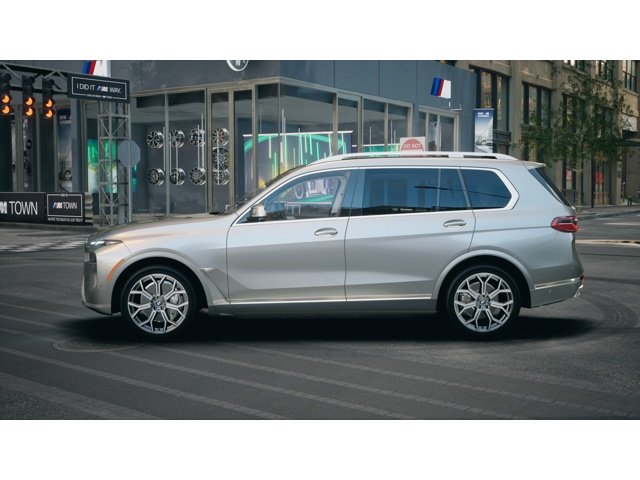 New 2027 Skyscraper Grey Metallic BMW xDrive40i image 4