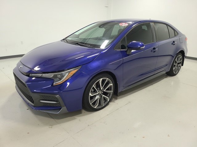Used 2020 Blue Crush Metallic Toyota SE image 3