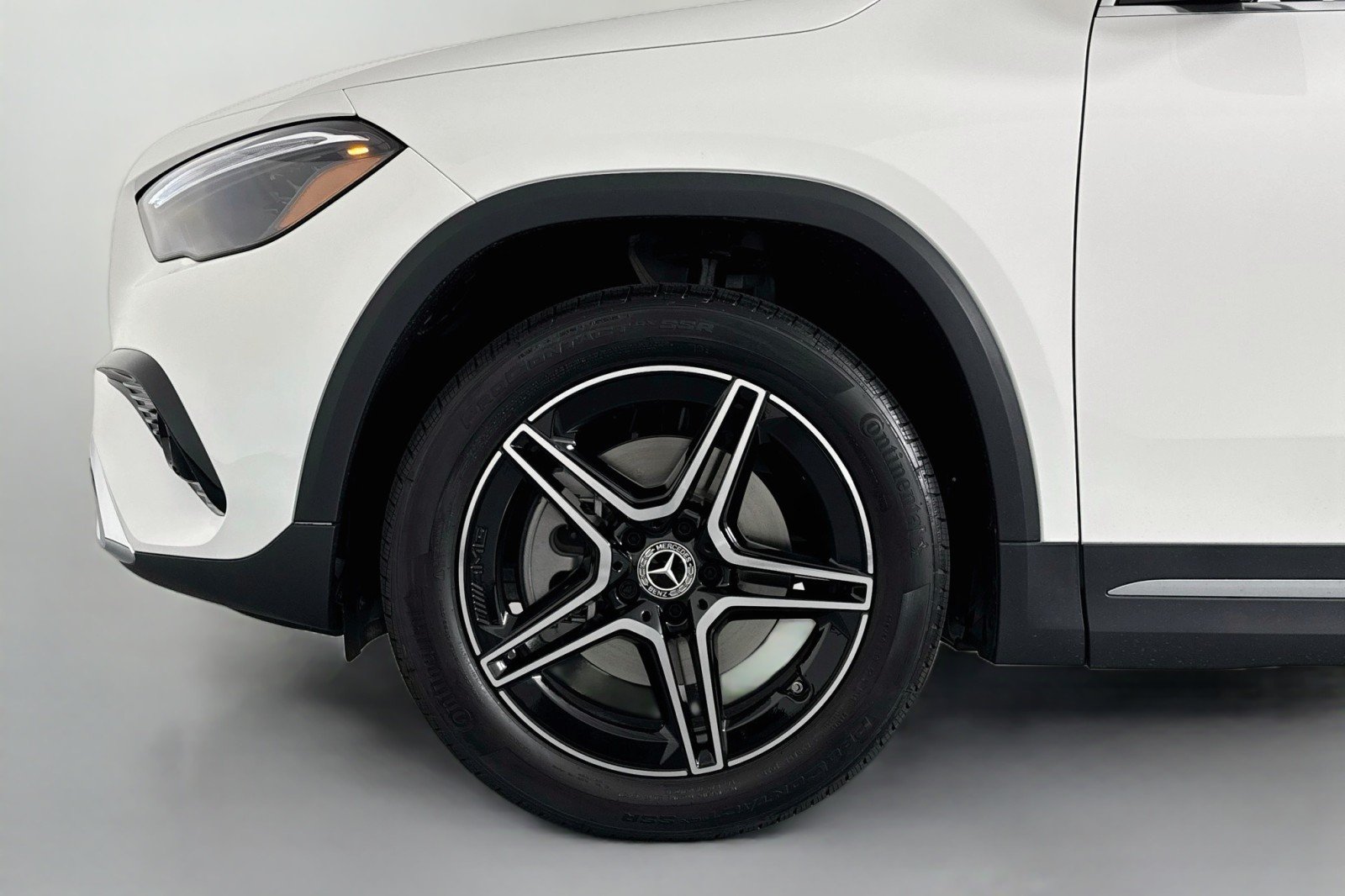 Certified Used 2026 Polar White Mercedes-Benz 250 image 10