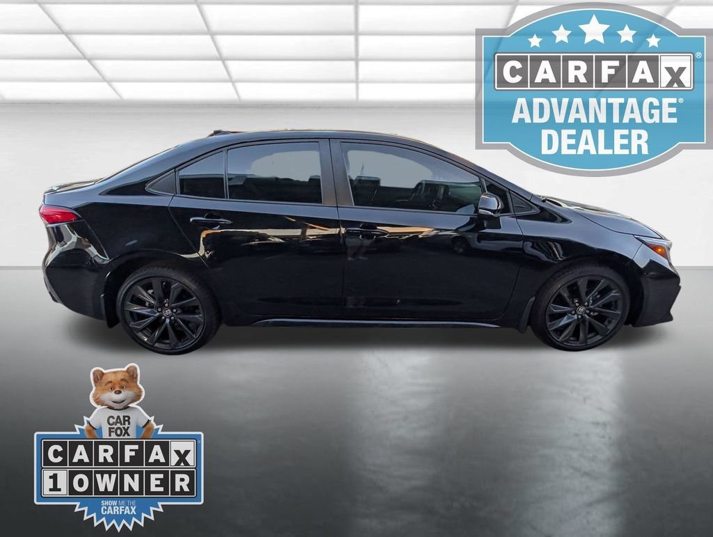 Used 2025  Toyota SE image 28