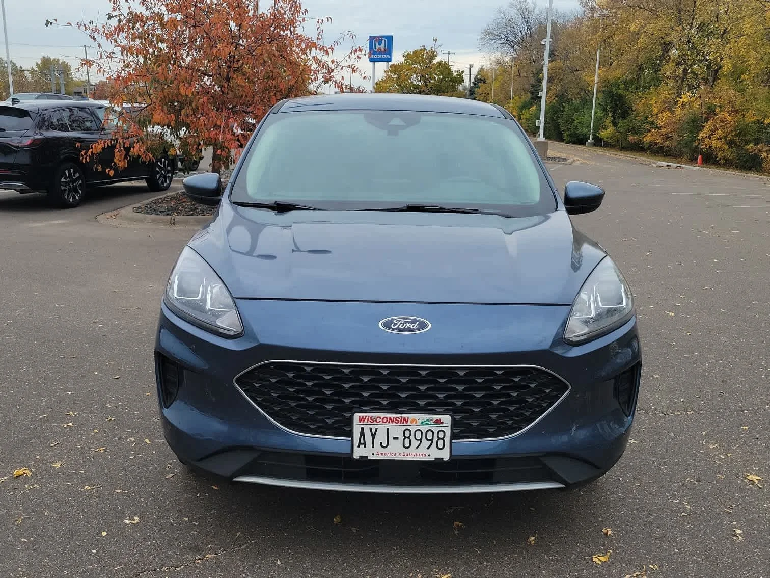 Used 2020 Ford Escape SE with VIN 1FMCU9G63LUB85511 for sale in Hopkins, MN