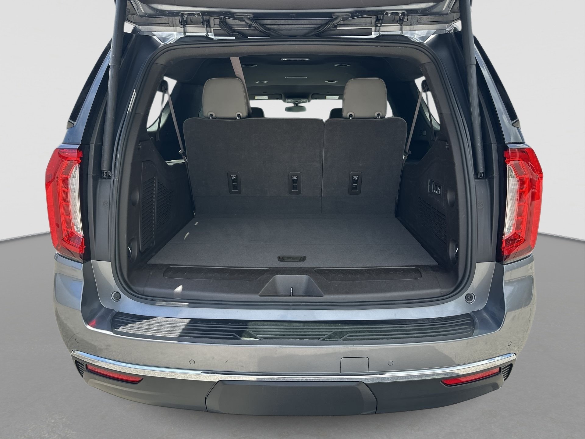 2022 GMC Yukon XL SLT - Photo 25