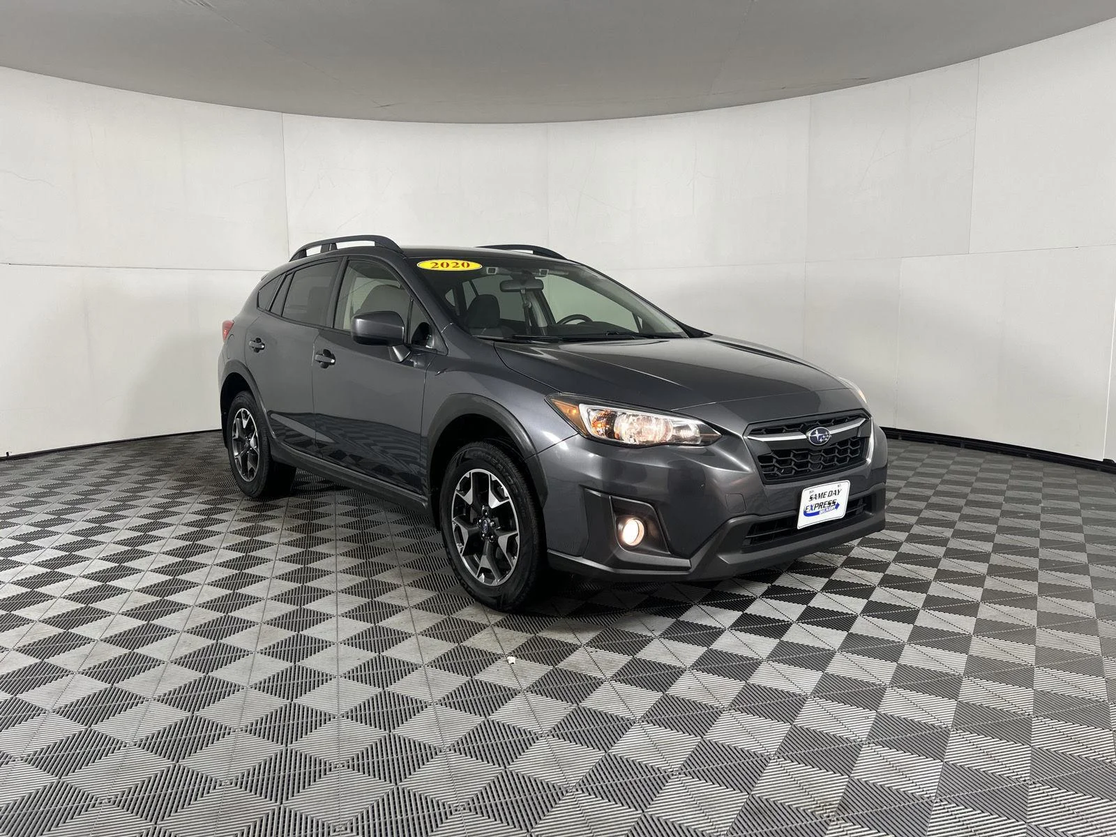 Used 2020 Magnetite Gray Metallic Subaru Premium image 9